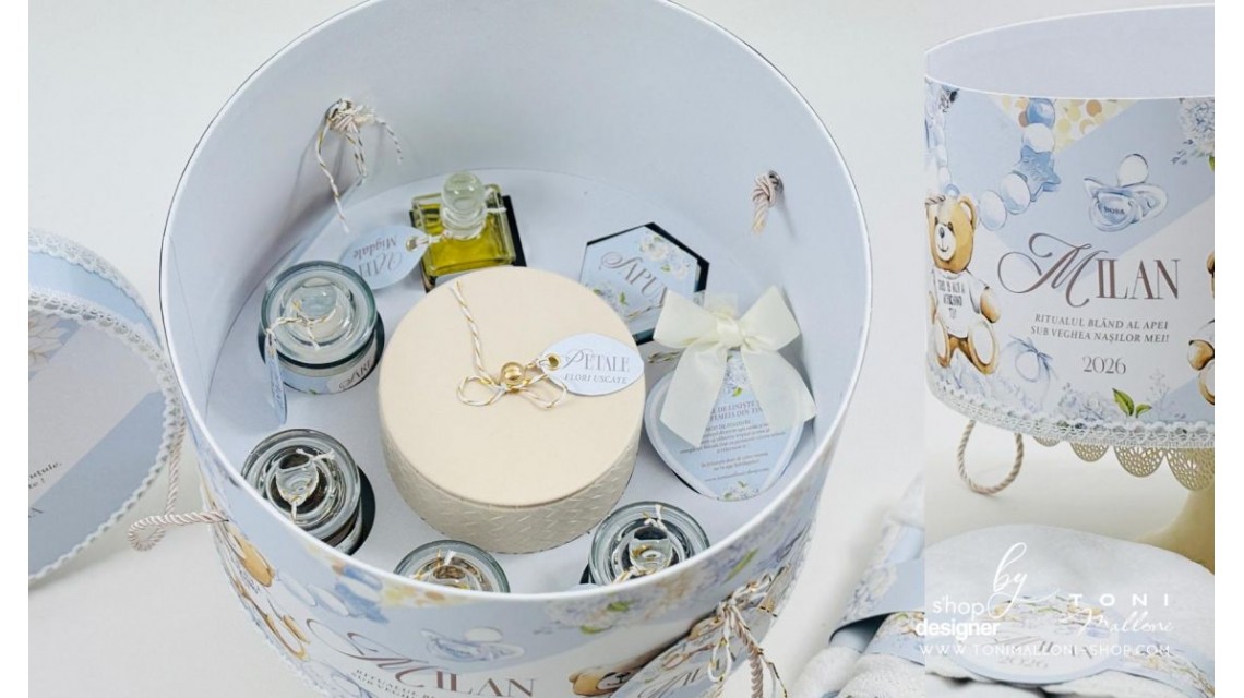 Set prima băiță după botez băiat cu ursuleți Moschino Toy Ritualul blând al apei 20